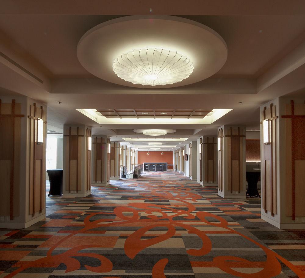 Delta Hotels by Marriott Beausejour Moncton Exteriör bild