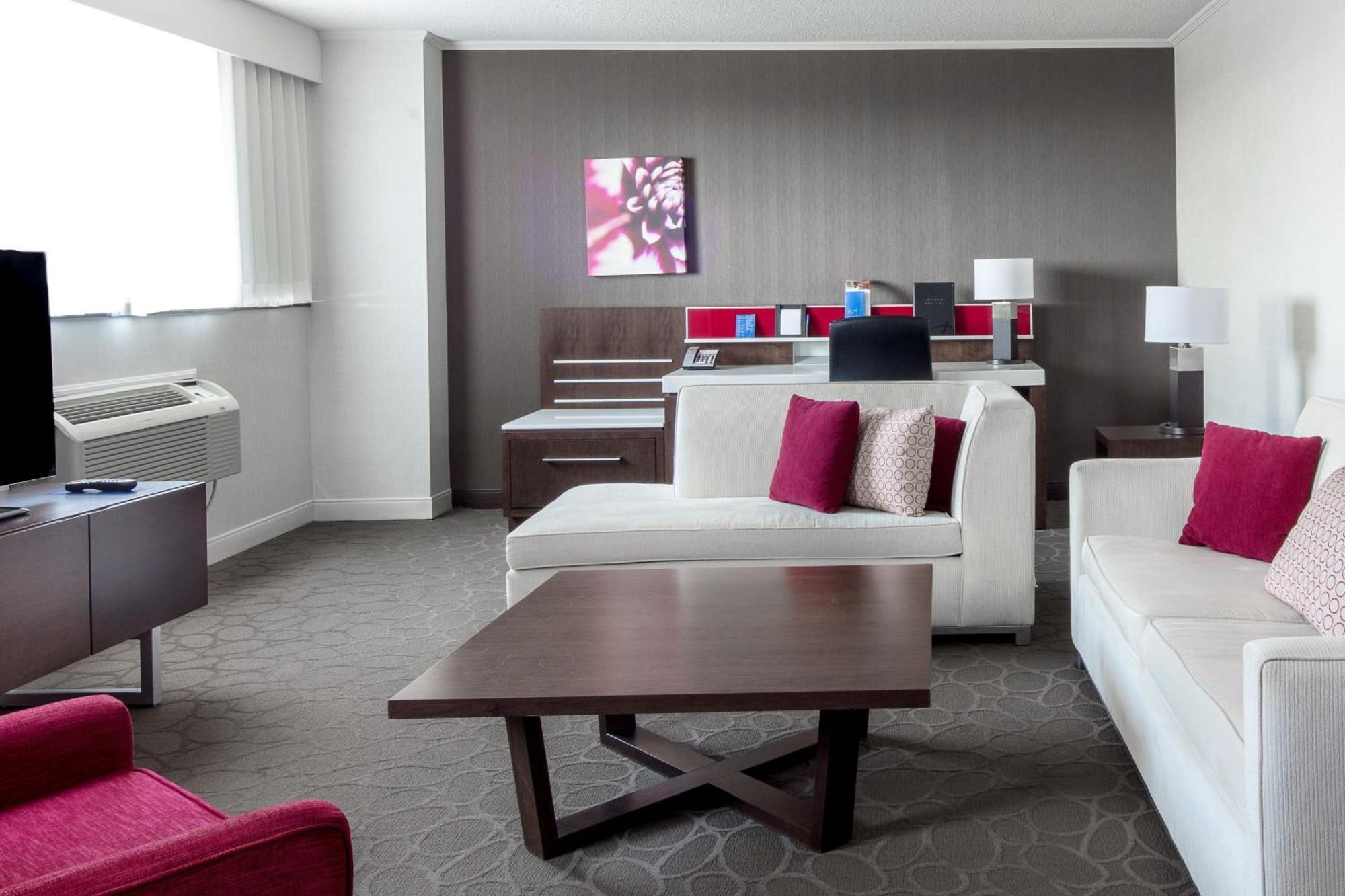 Delta Hotels by Marriott Beausejour Moncton Exteriör bild